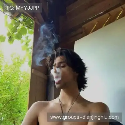 鲍柳泓